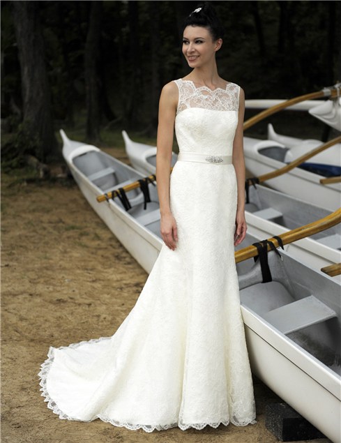 wedding-dresses-2013-by-Augusta-Jones