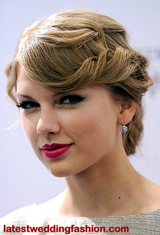 Taylor-Swift-Romantic-Loose-Wedding-Bun-Updo hairstyle